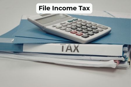 Read more about the article How to File Income Tax for Rental Income in India: Complete Guide